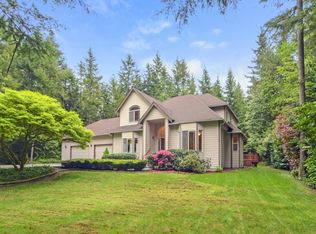 24392 Gracey Trail Ln NE, Poulsbo, WA 98370