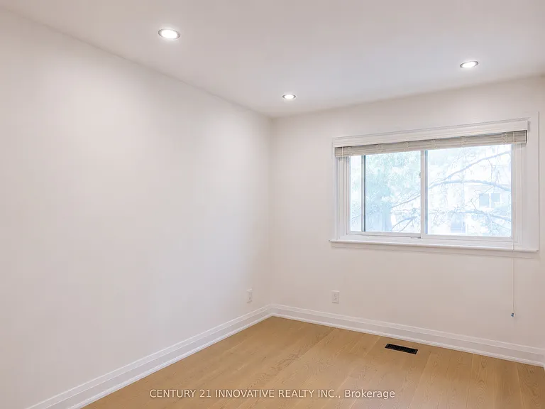 2451 Bridletowne Cir #19 — Photo 25