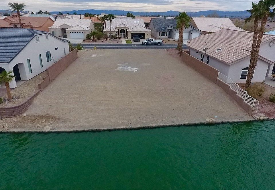 1st image of 2031 E Lago Grande Cove