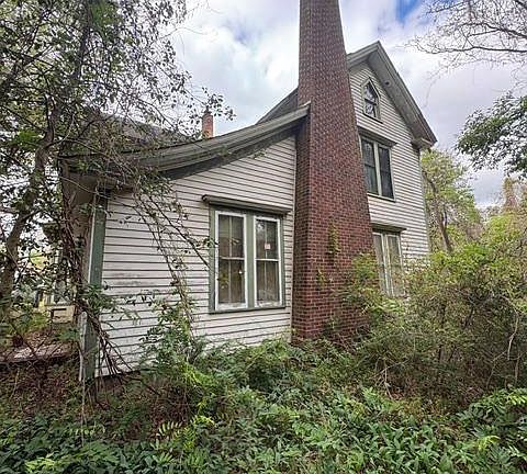 2nd image of 1799 W Landis Ave