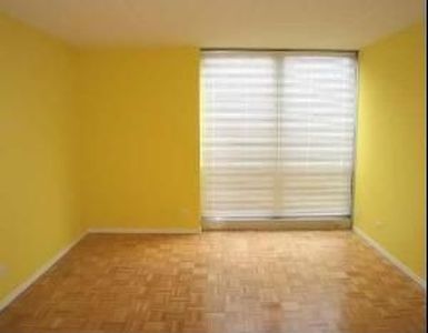 1301 N Western Ave, Lake Forest, IL, 60045
