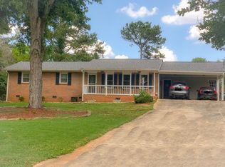 1074 Amber Rdg, Lilburn, GA 30047