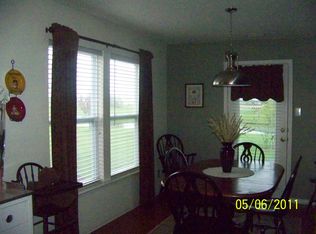 6914 W Kingston Dr, McCordsville, IN 46055