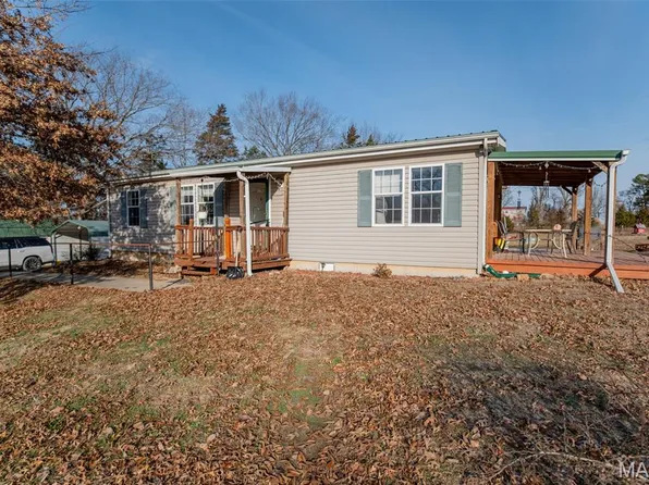 146 Highway M, Belle, MO 65013