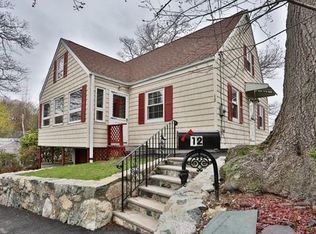 12 Carlton St, Saugus, MA 01906