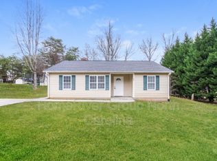 313 Springhill Ln, Maiden, NC 28650