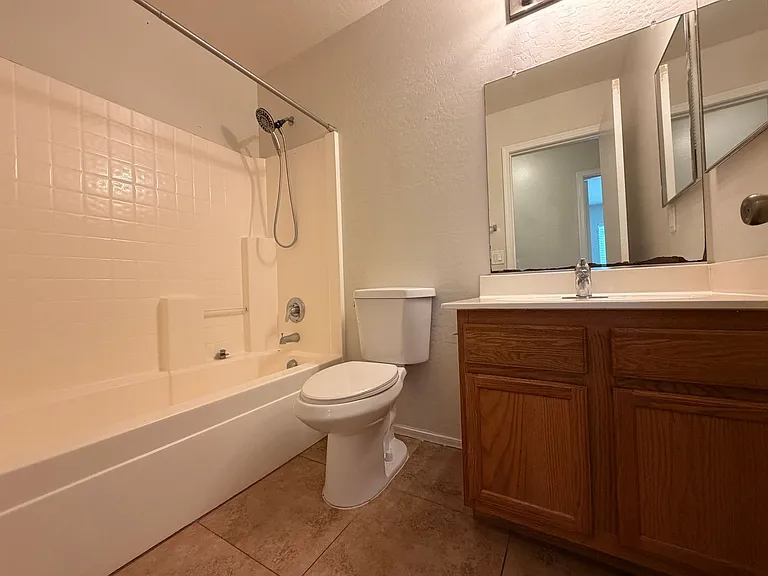 8409 W Payson Rd — Photo 10