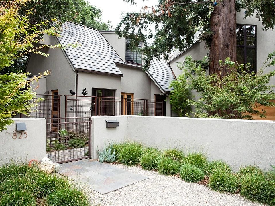 1st image of 825 Woodland Ave