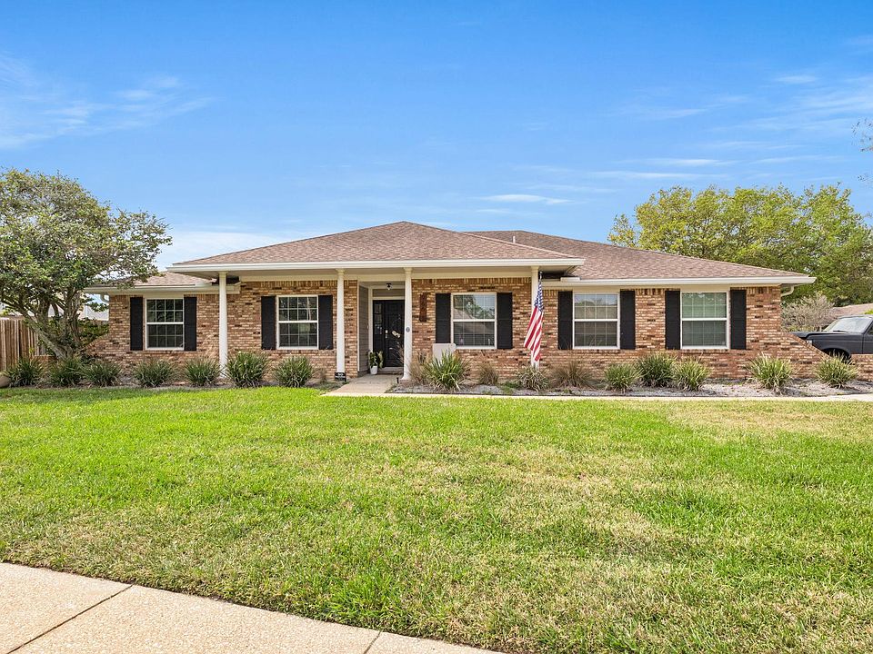 1st image of 966 Wilderland Dr
