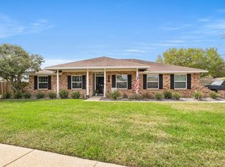 966 Wilderland Dr, Jacksonville, FL 32225