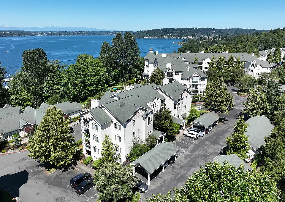 Pinnacle on Lake Washington