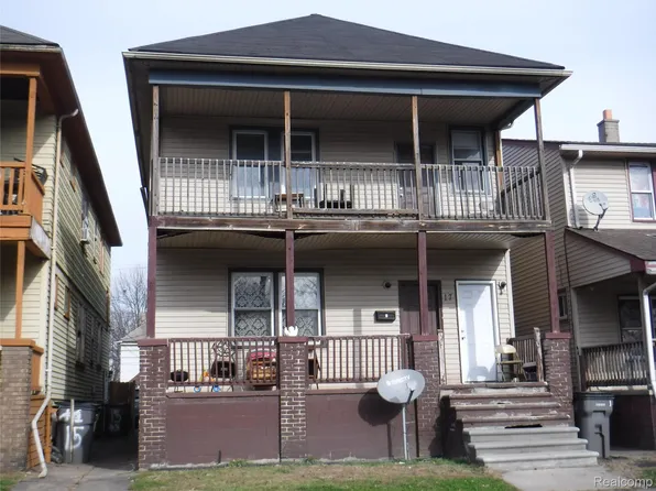 17 E Rockwood St, Ecorse, MI 48229