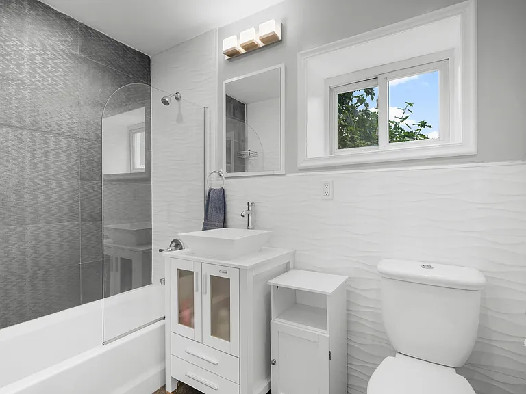 76 Chestnut Ave — Photo 15