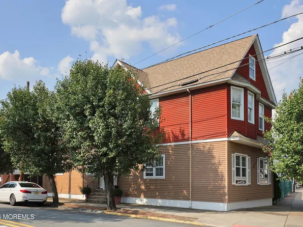 75 Locust Avenue, Wallington, NJ 07057