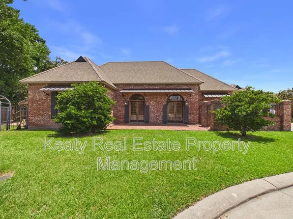 104 Studio Ct, Lafayette, LA 70503