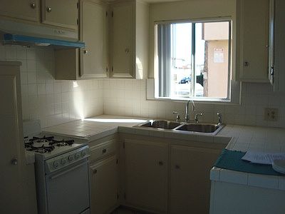 4th image of 4948 W 118th St APT B
