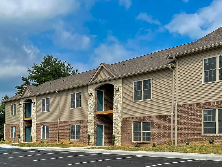 Fountain Brook Apartments — Photo 7