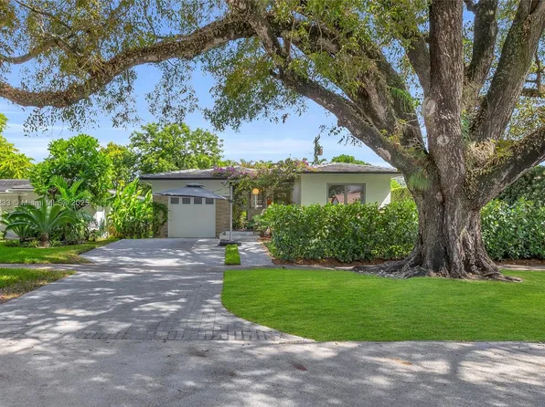 415 Velarde Ave, Coral Gables, FL 33134