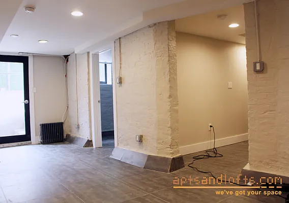 Rented by aptsandlofts.com | media 42