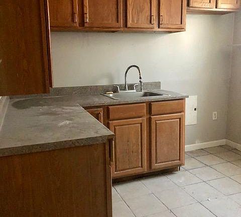 4th image of 2970 Yorkway #Basement