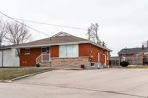 8 Salmond Ct #LOWER Photo 1