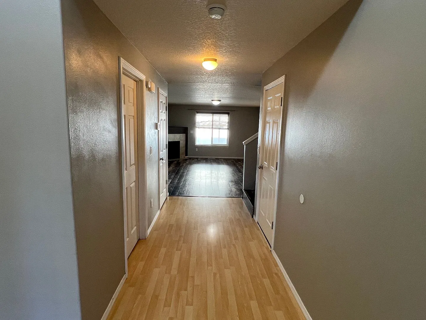 Spacious Landover Commons Home w/ Large Yard for Lease - 2715 NE 125th Ct — Photo 4