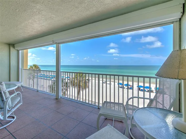 17200 Gulf Blvd #205, North Redington Beach, FL 33708