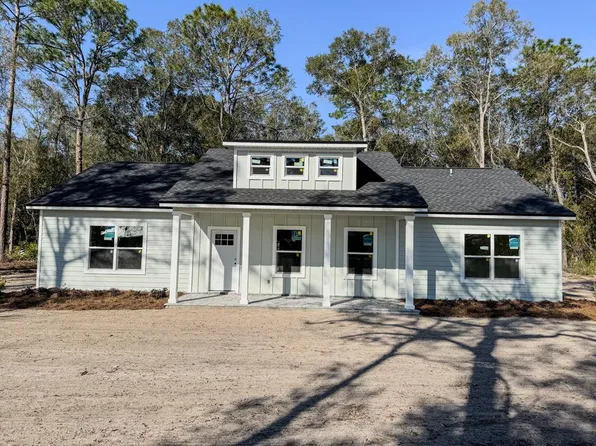 8071 172nd Ln, Fanning Springs, FL 32693