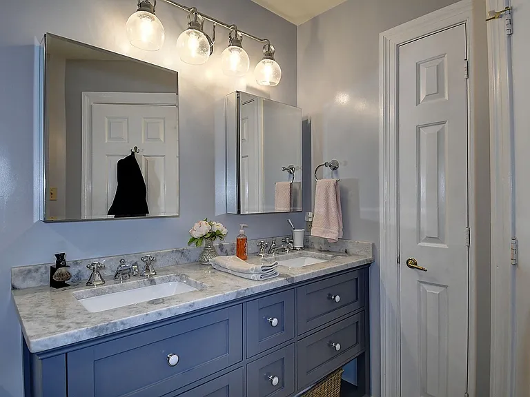 1301 Llewellyn Ave — Photo 15