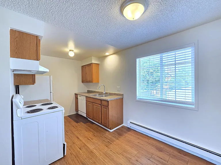 Horizon Apartments — Photo 16