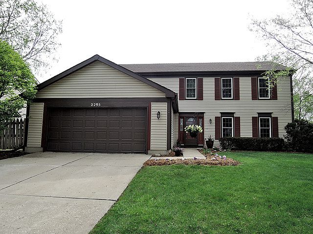 1st image of 2295 Richmond Dr