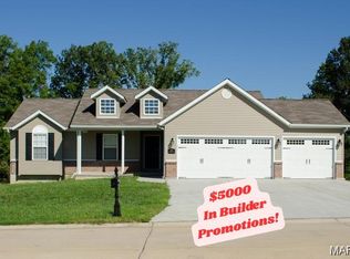 305 Stonewall Ave, Wright City, MO 63390