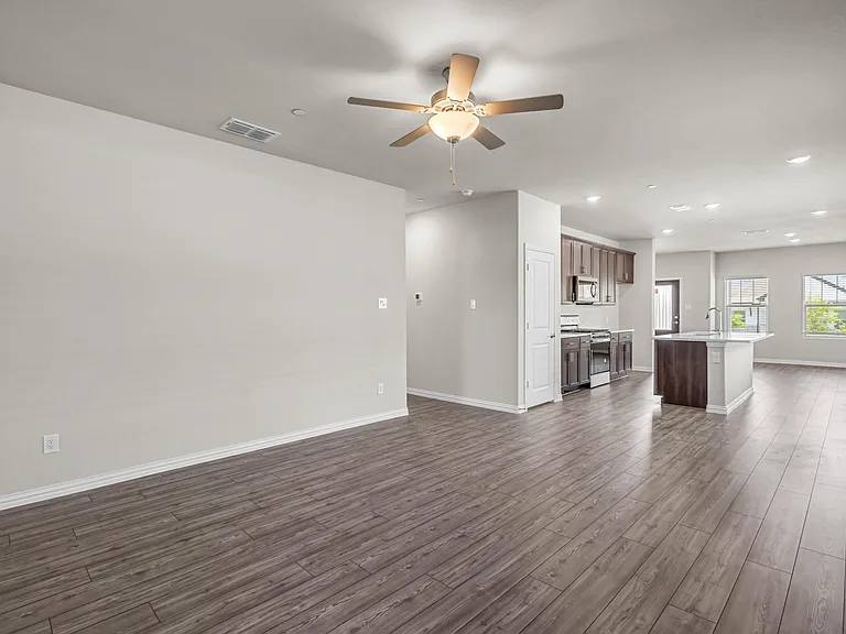 210 Monarch Way — Photo 17