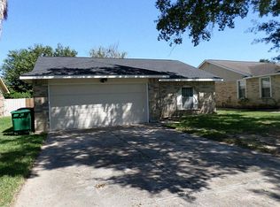 3226 Dragonwick Dr, Houston, TX 77045