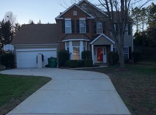 10938 Chamberlain Hall Ct, Charlotte, NC 28277