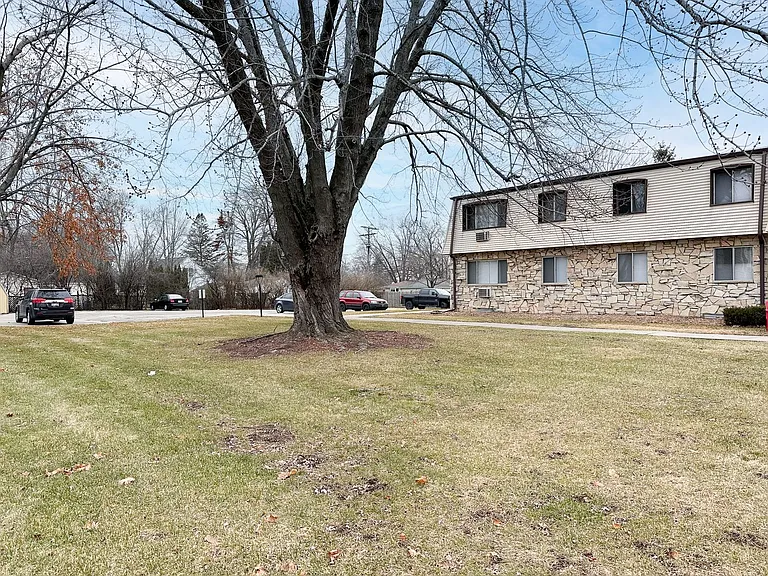 1225 Doctors Dr — Photo 13