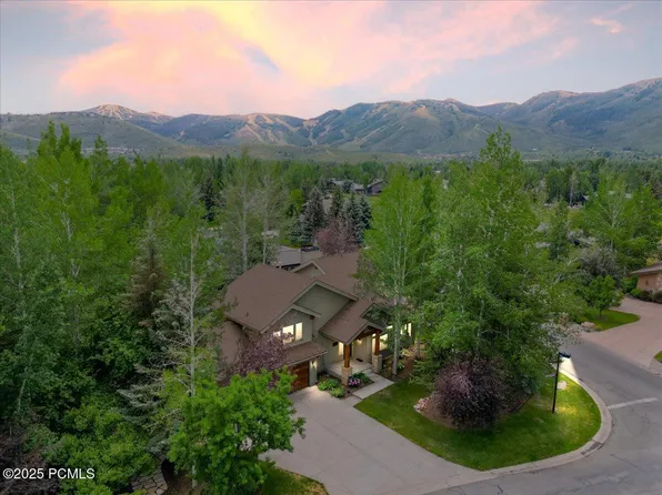 3001 American Saddler Dr, Park City, UT 84060