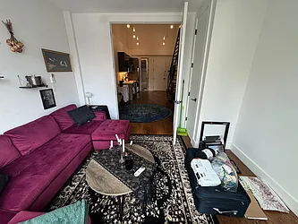 Rented by Loom Capital Group Inc.