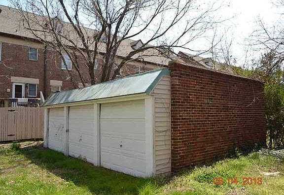 2nd image of 305 Court St