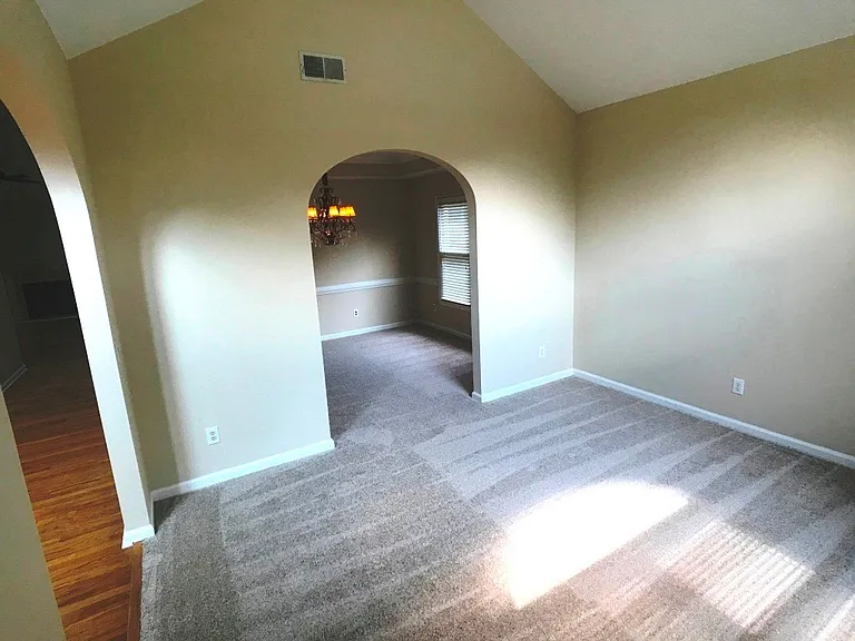 377 Fairbrook Cir NE — Photo 8