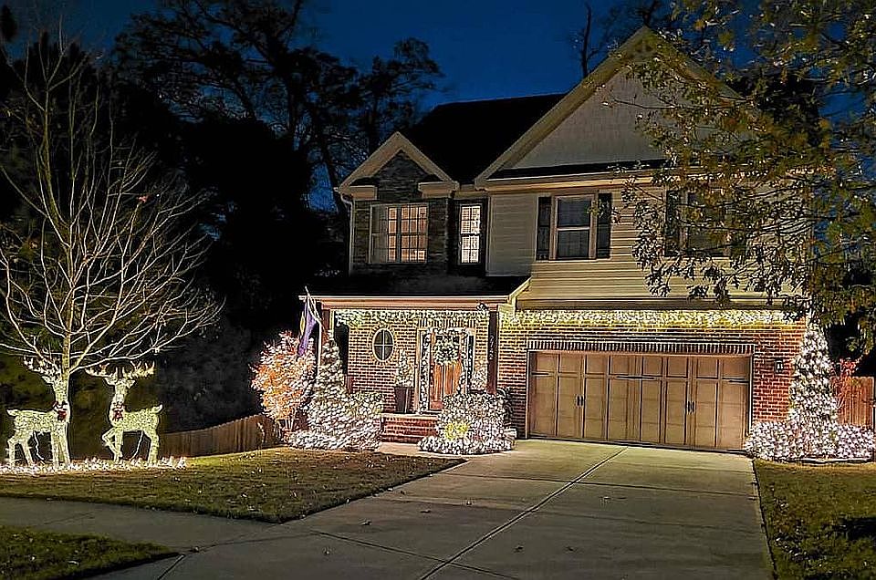 2nd image of 2742 Heritage Manor Walk