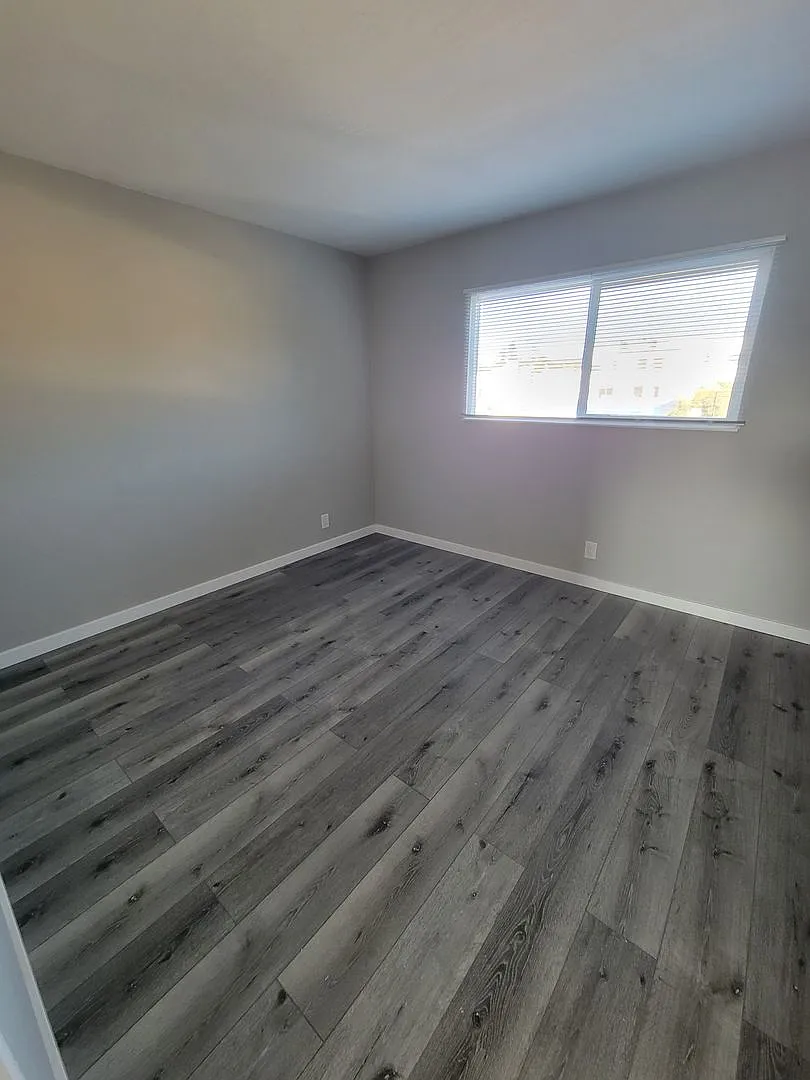 Dimond House — Photo 4