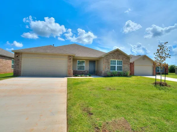 737 Foxtail Dr, Newcastle, OK 73065