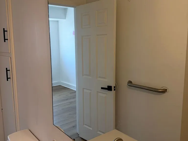 Park Place Apartments — Photo 57
