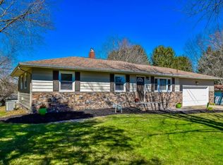 4612 Venus Rd, Uniontown, OH 44685