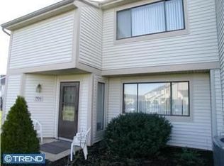 701 Freedom Cir, Harleysville, PA 19438