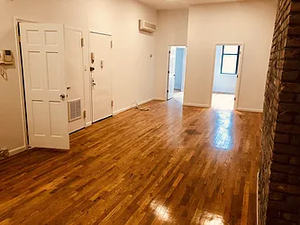 Rented by Caravaggio Loria, LREB