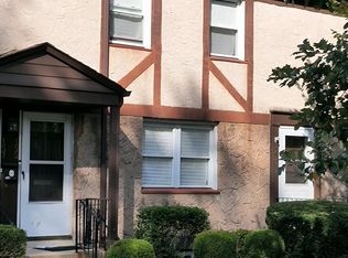 155 Rose St, Metuchen, NJ 08840