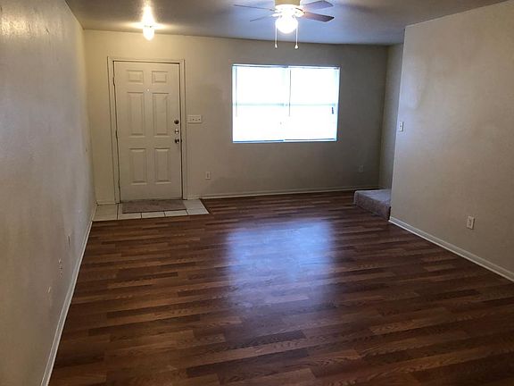 5th image of 3003 Cantabrian Dr APT A