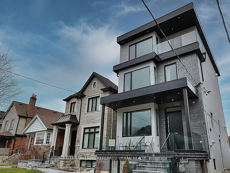 613 Harvie Ave — Photo 2